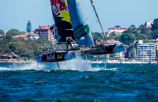 Act 8, Extreme Sailing Series Sydney – Day 2 – Red Bull Sailing Team in action on the second day of racing in Sydney, Australia. © Jesus Renedo / Lloyd images